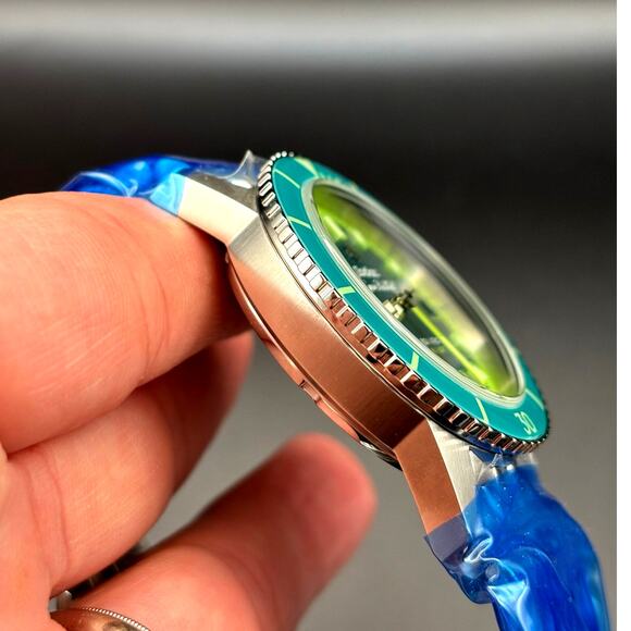 Zodiac Super Sea Wolf ZO9310 Automatic Diver Stainless Steel Jubilee Bracelet - Picture 10 of 17